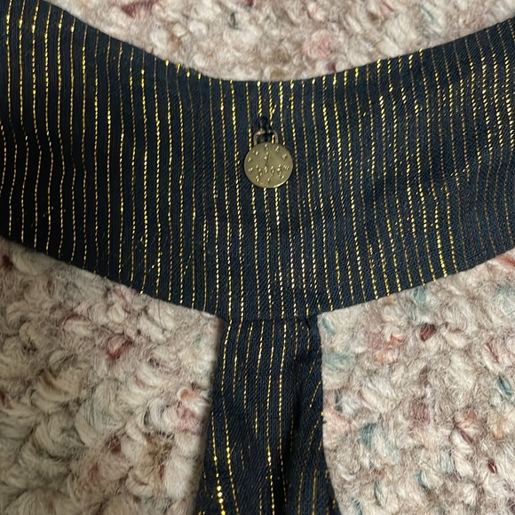 T bags gold sequin top - Picture 8 of 8